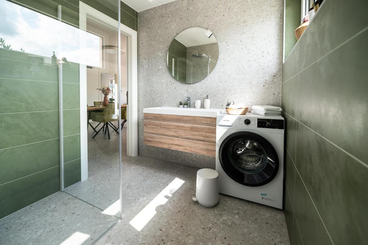 Sežana Apartments Kras 24 With Pool מראה חיצוני תמונה