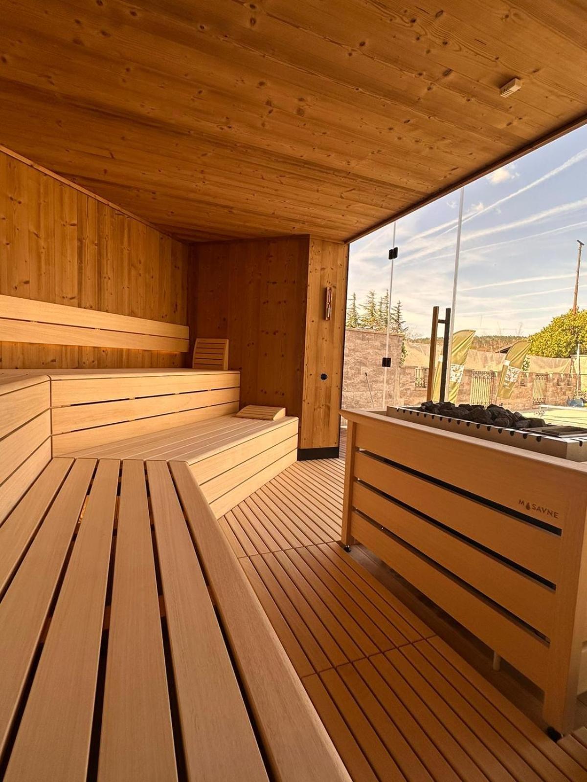 Sežana Apartments Kras 24 With Pool מראה חיצוני תמונה
