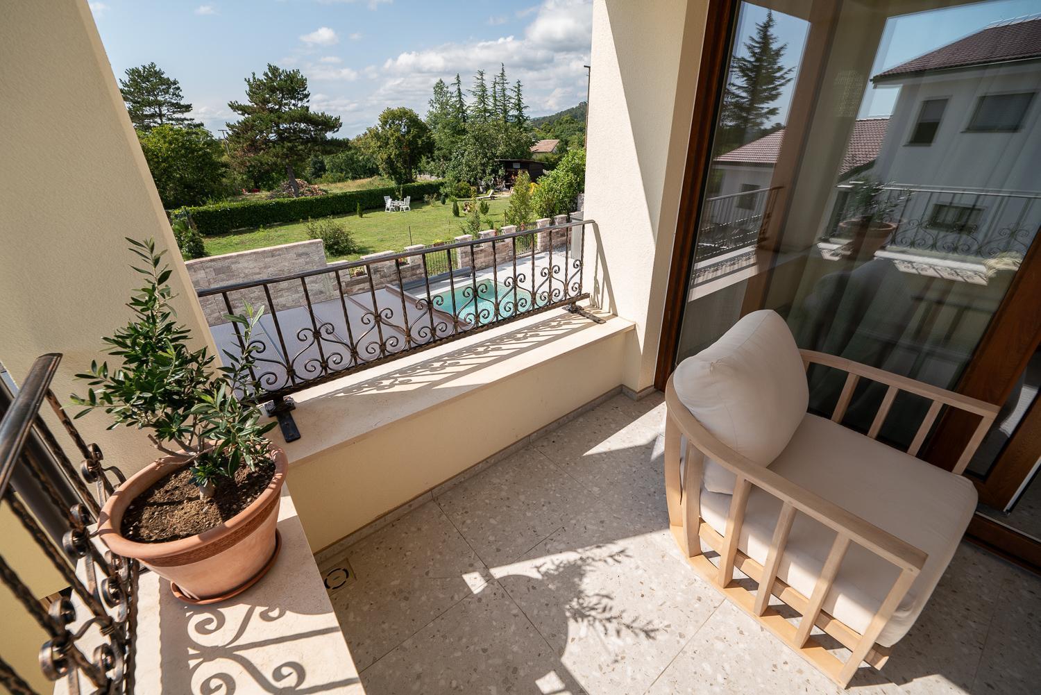 Sežana Apartments Kras 24 With Pool מראה חיצוני תמונה